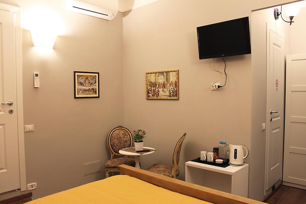 Raphael Rooms Рим Екстер'єр фото
