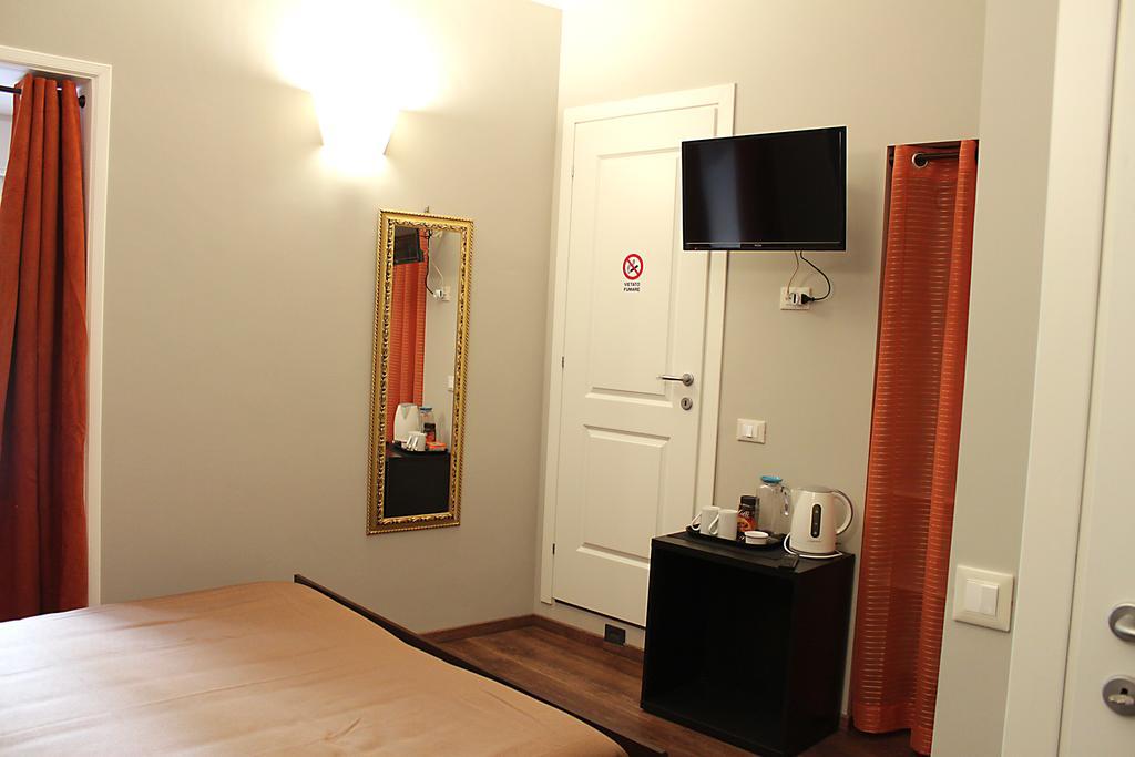 Raphael Rooms Рим Екстер'єр фото