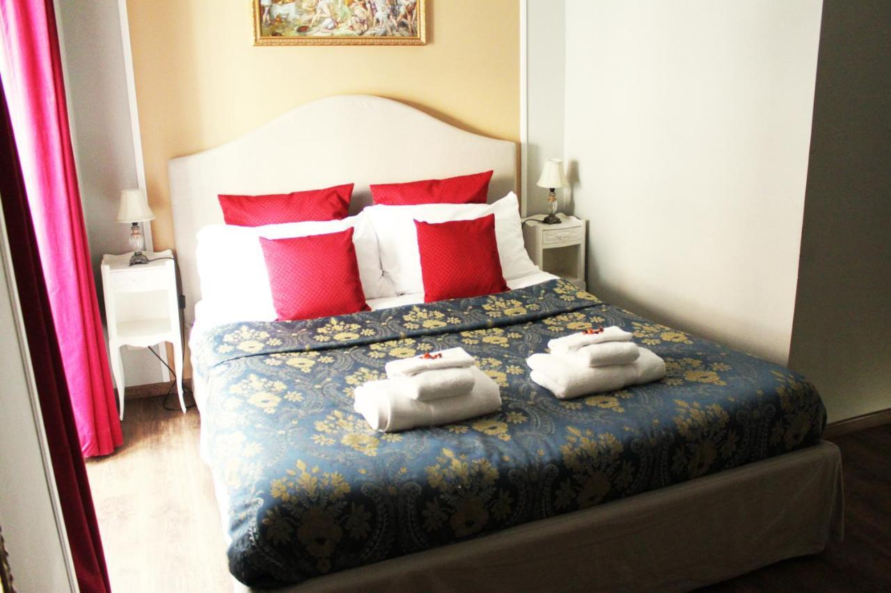 Raphael Rooms Рим Екстер'єр фото